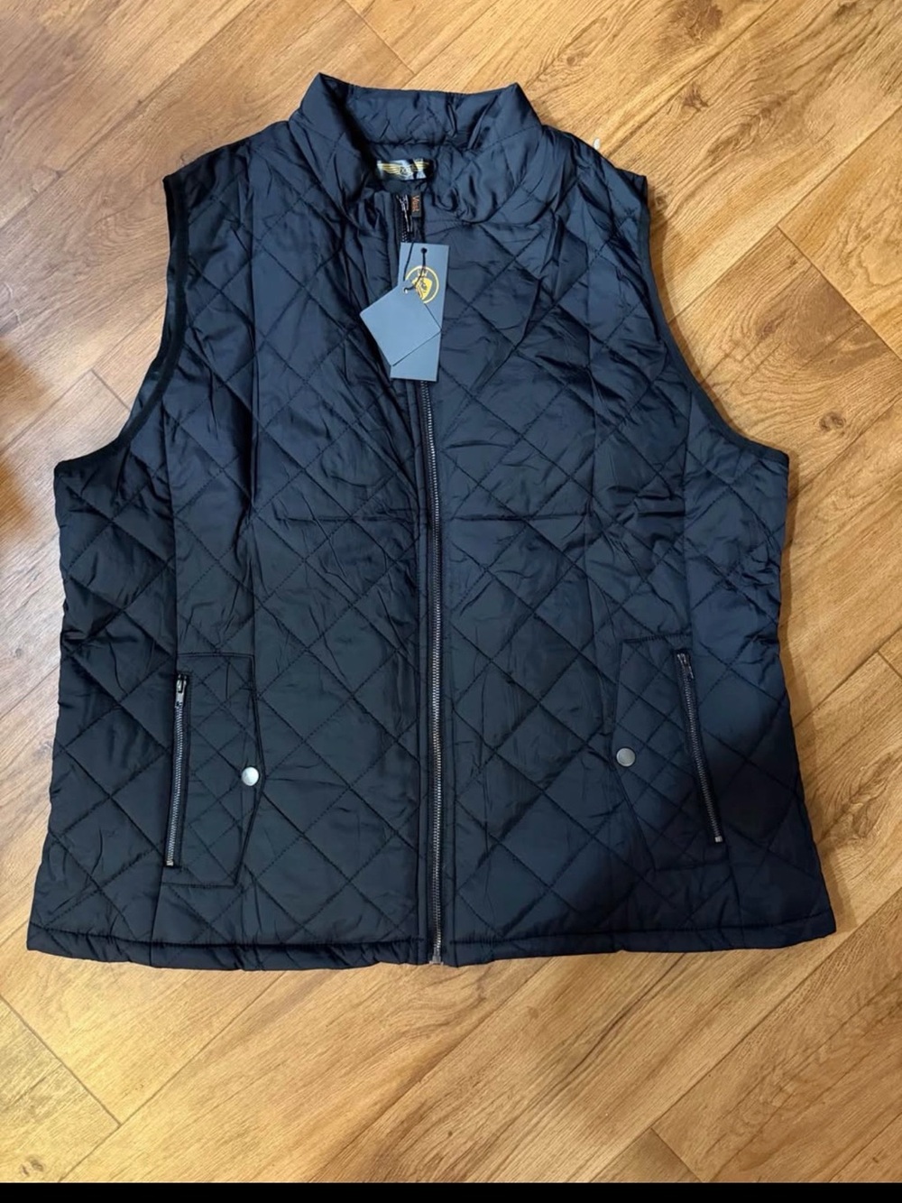 Quilted Black Sleeveless Vest - Classic Women's Outerwear